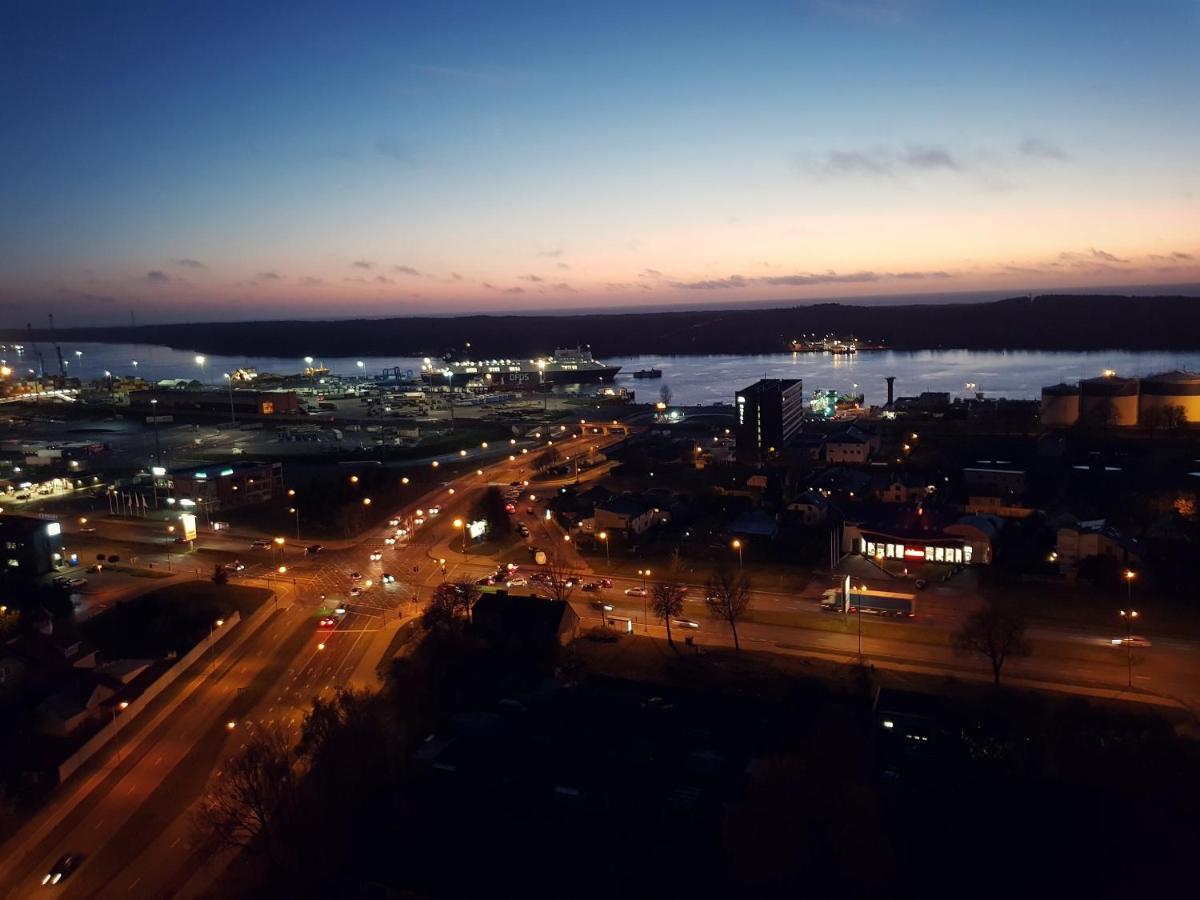 Sea View Apartment In Klaipėda Kültér fotó